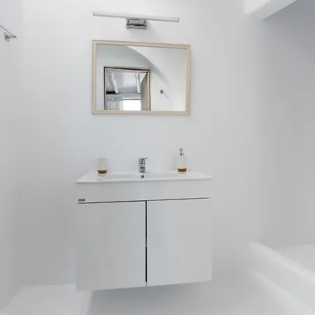 Skyline Mykonos * אורנוס